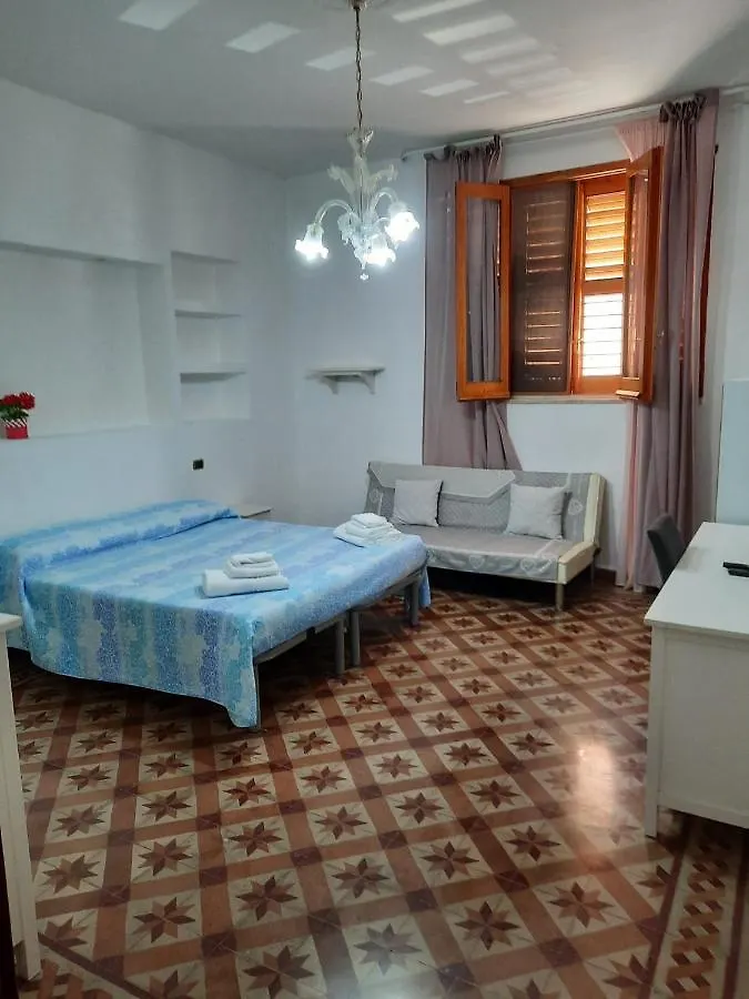 Gæstehus Appartamento Via Filippini Reggio di Calabria Italien